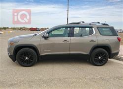 GMC Acadia